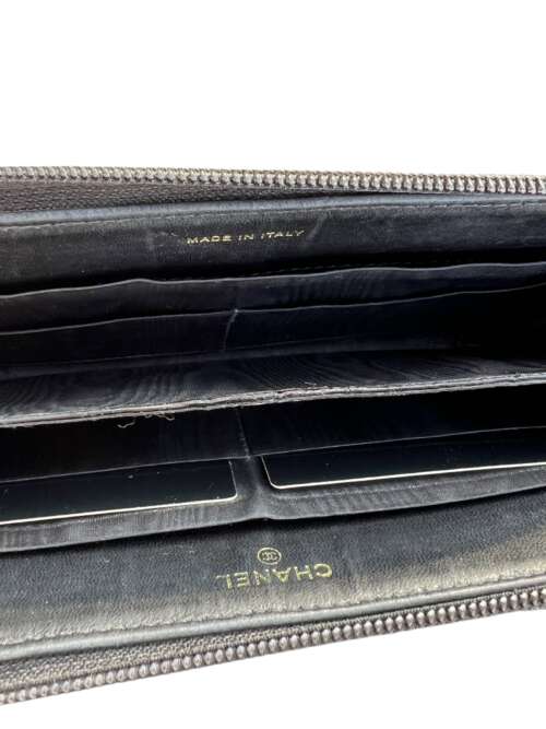 Chanel Caviar CC Timeless Leather - Image 4