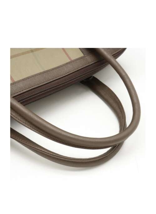 Burberry Travel Bag - Image 4