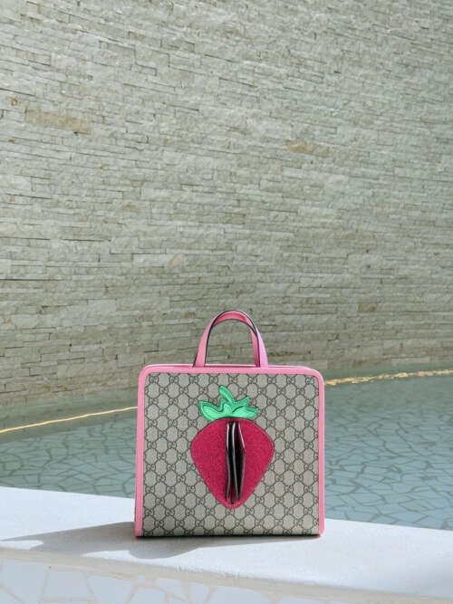 Gucci GG Supreme 3D Strawberry