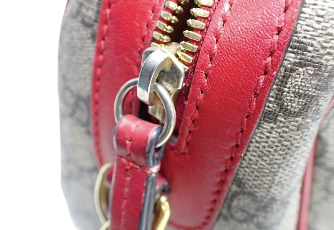 Gucci GG Supreme Heart Embroidered Boston Bag - Image 12