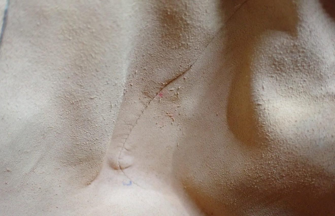 Gucci GG Supreme Heart Embroidered Boston Bag - Image 17