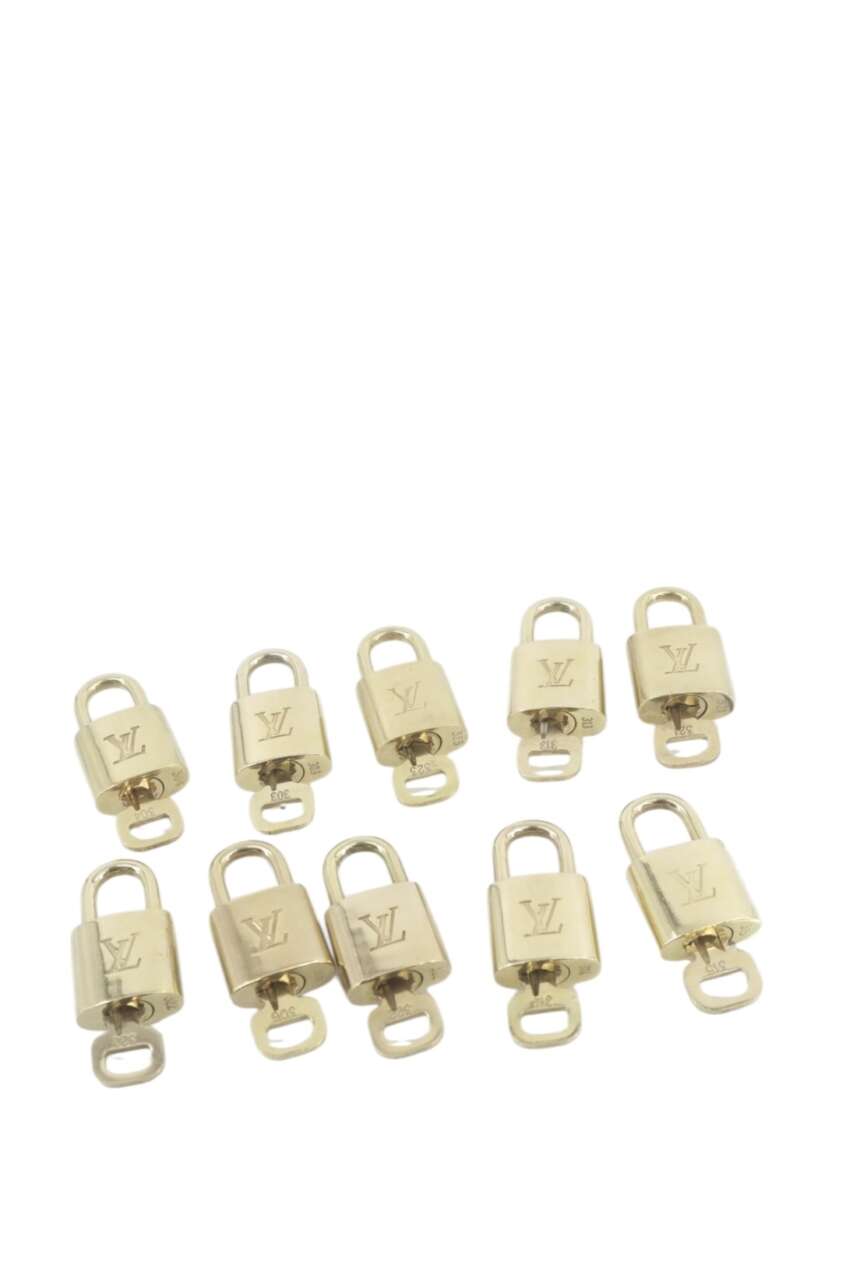 Louis Vuitton Vintage Padlock Charm – Gold Brass