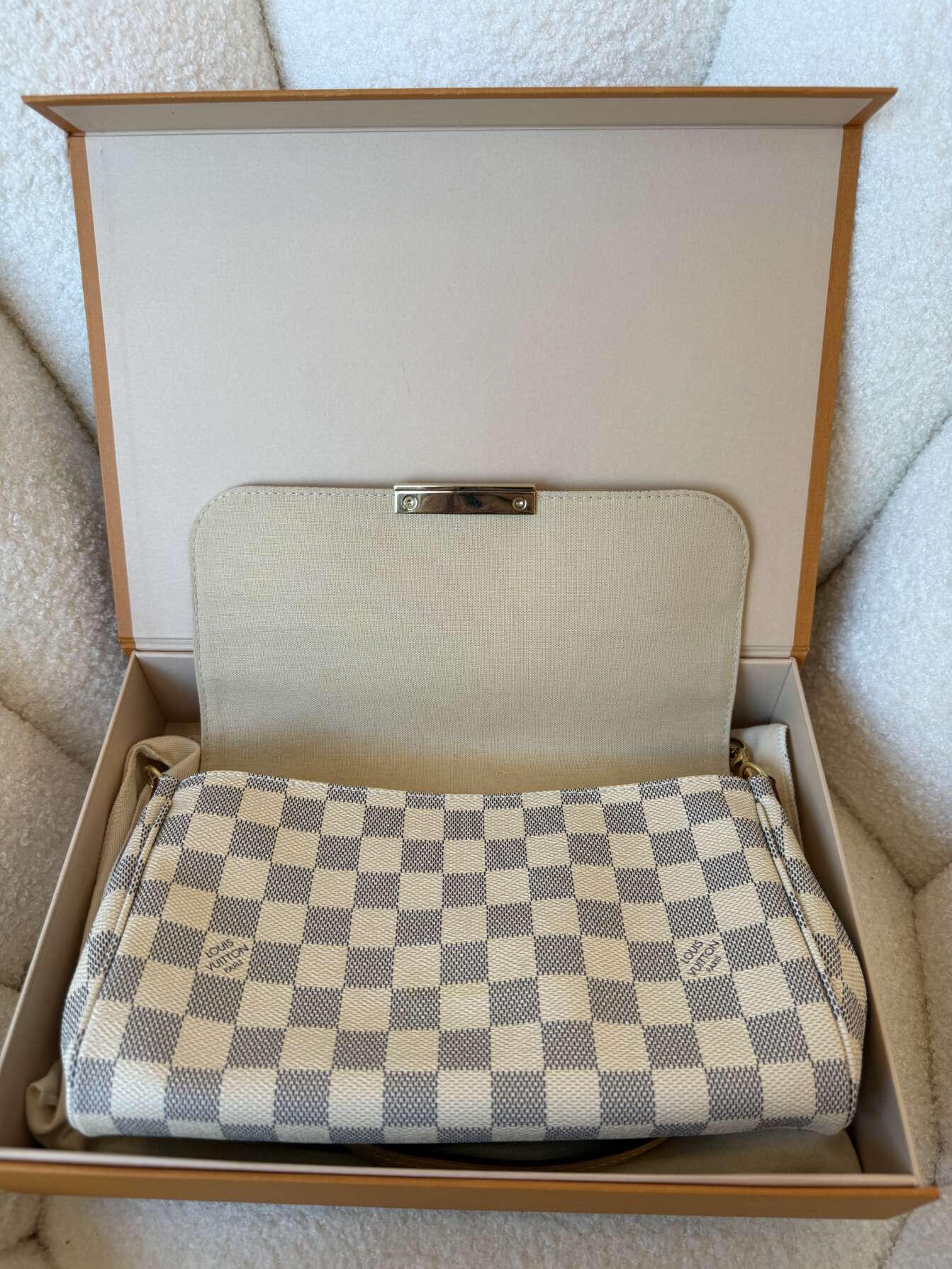 Louis Vuitton Favorite PM – Damier Azur - Image 4