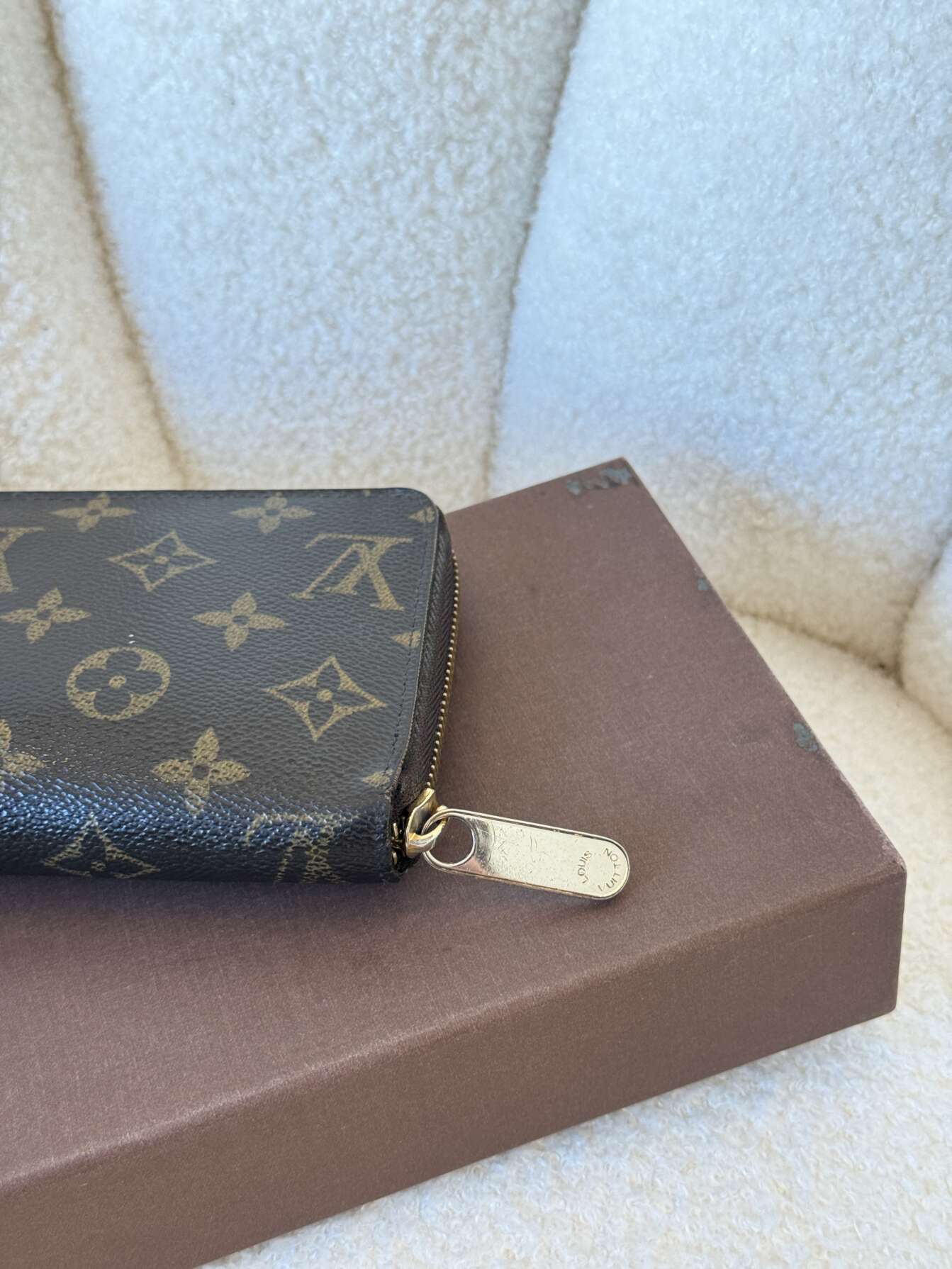 Louis Vuitton Zippy Wallet Monogram Eclipse - Image 6