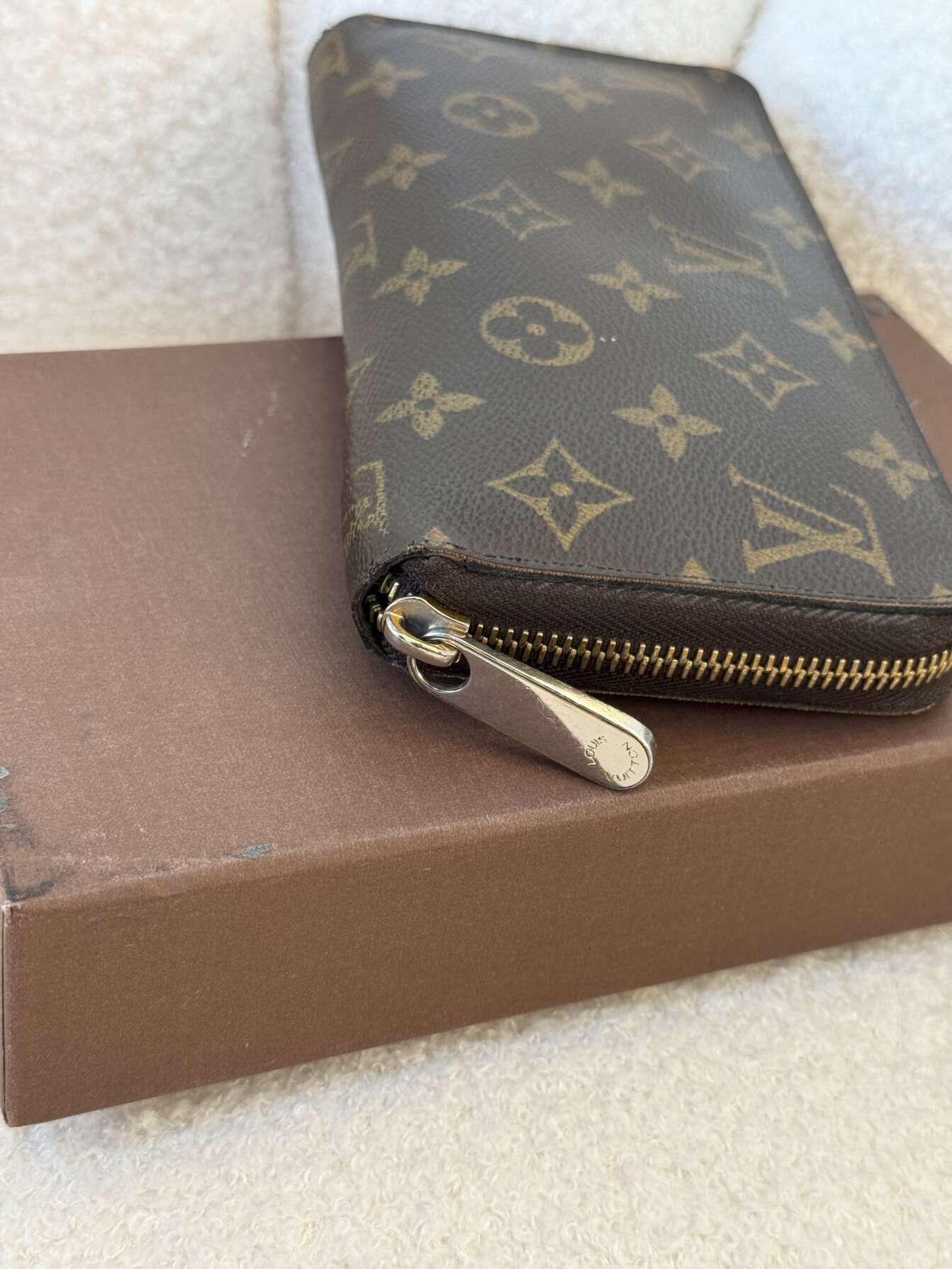 Louis Vuitton Zippy Wallet Monogram Eclipse - Image 5