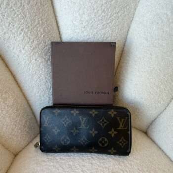Louis Vuitton Zippy Wallet Monogram Eclipse