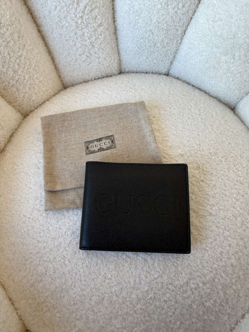 Gucci Classic Leather Wallet – Black