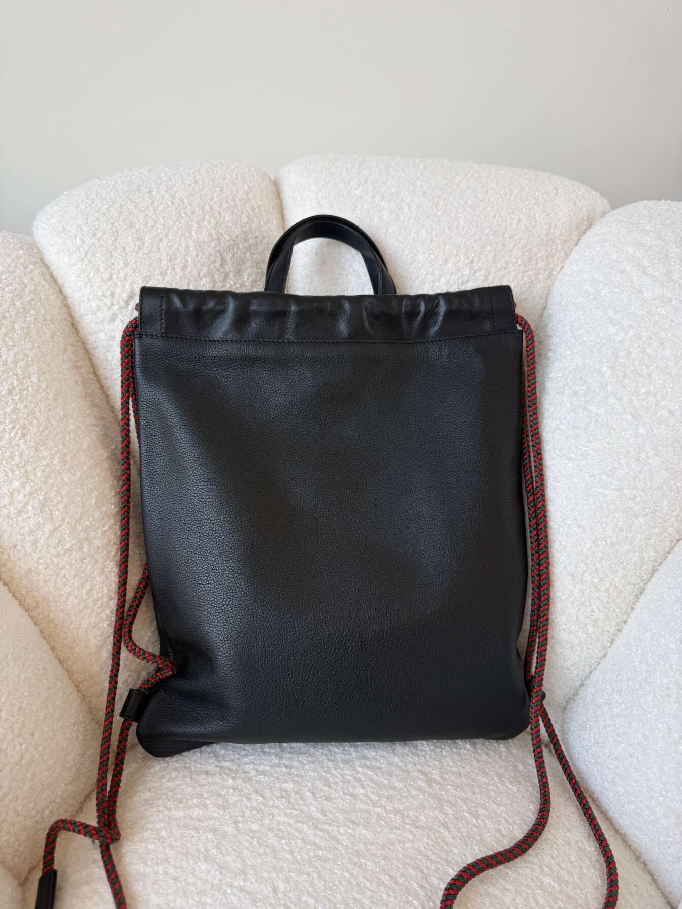 Gucci Vintage Logo Drawstring Bag - Image 2