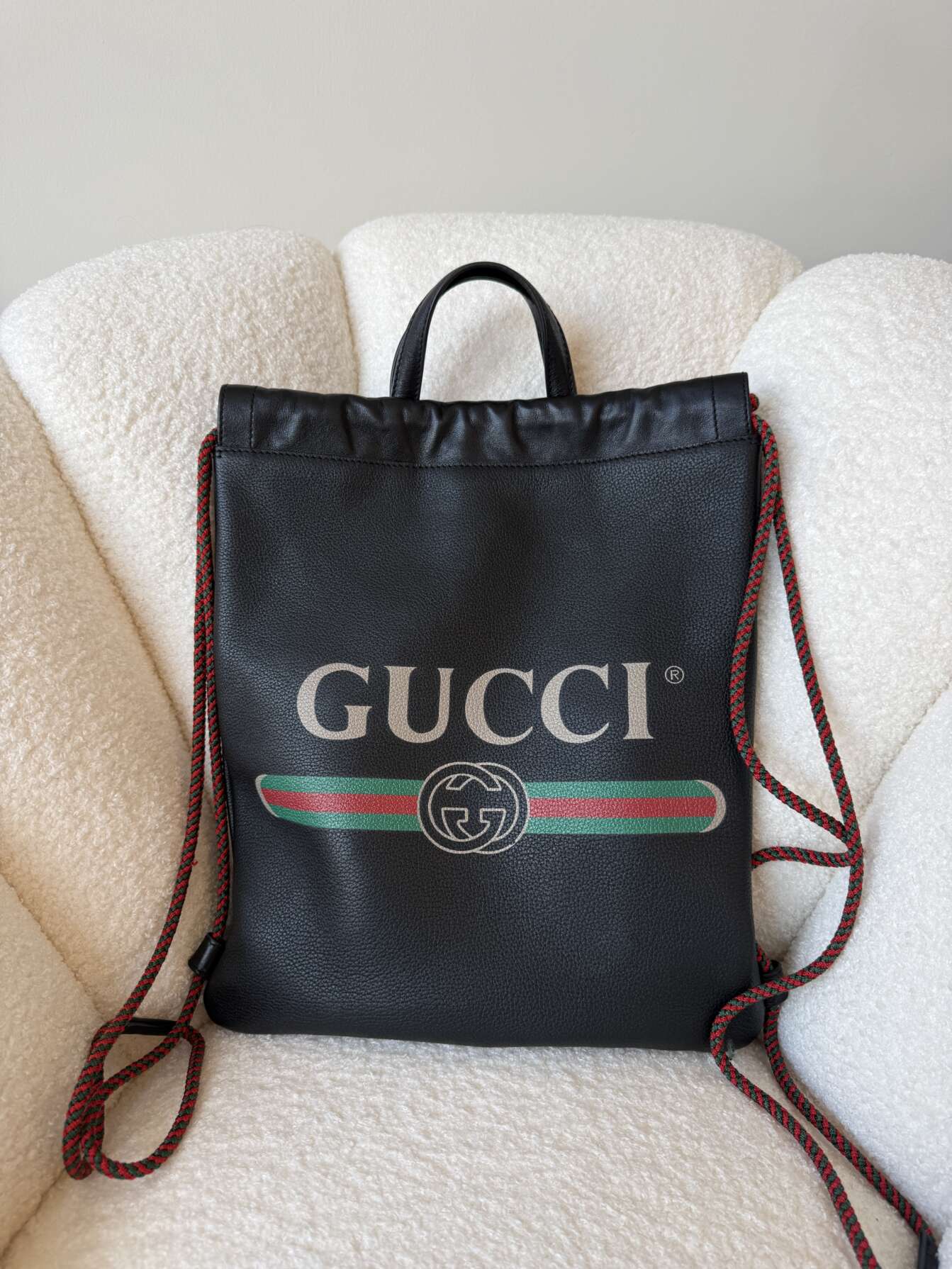 Gucci Vintage Logo Drawstring Bag - Image 3