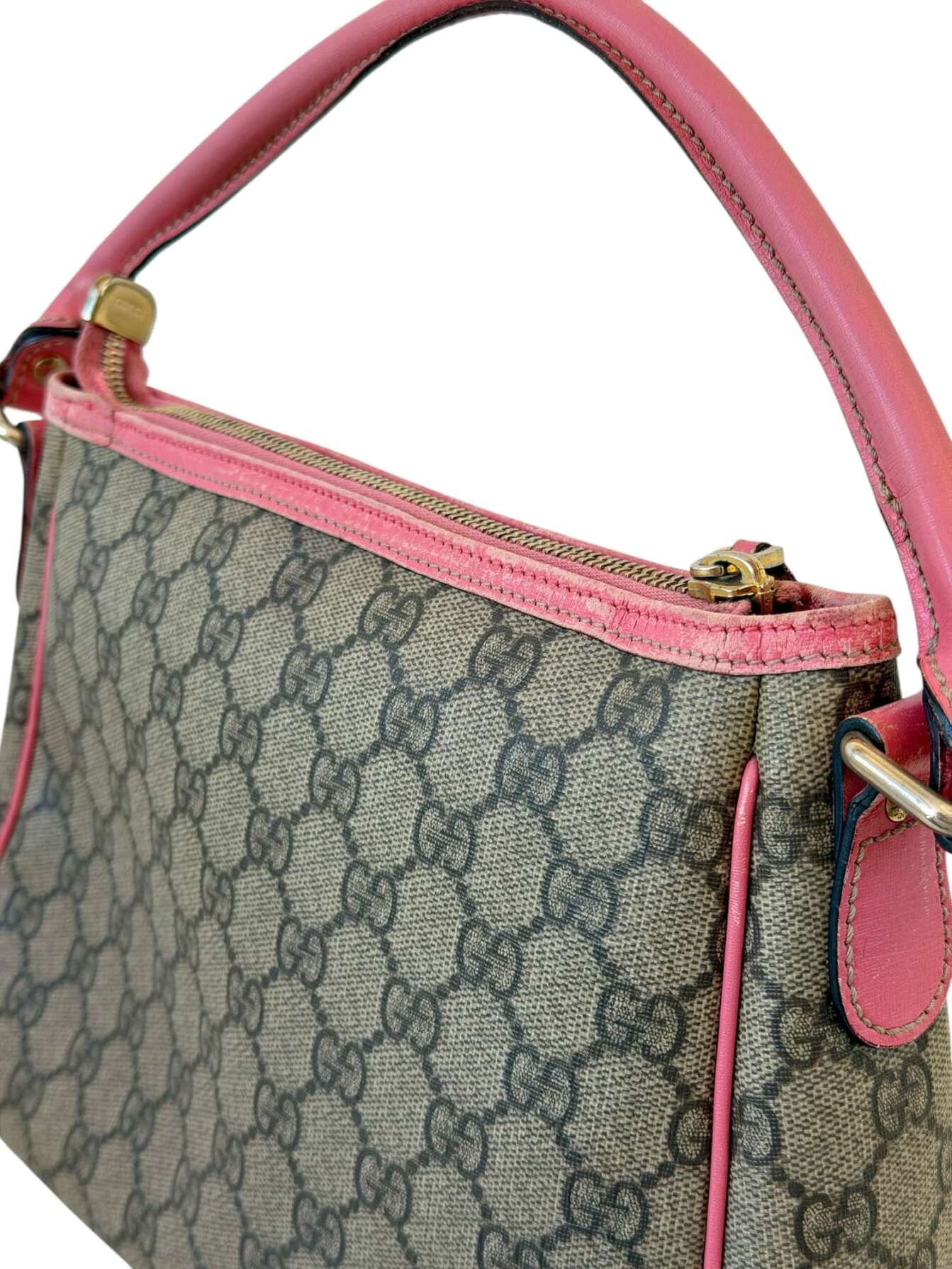 Gucci GG Supreme Τσάντα Ώμου με Ροζ Δέρμα - Image 4