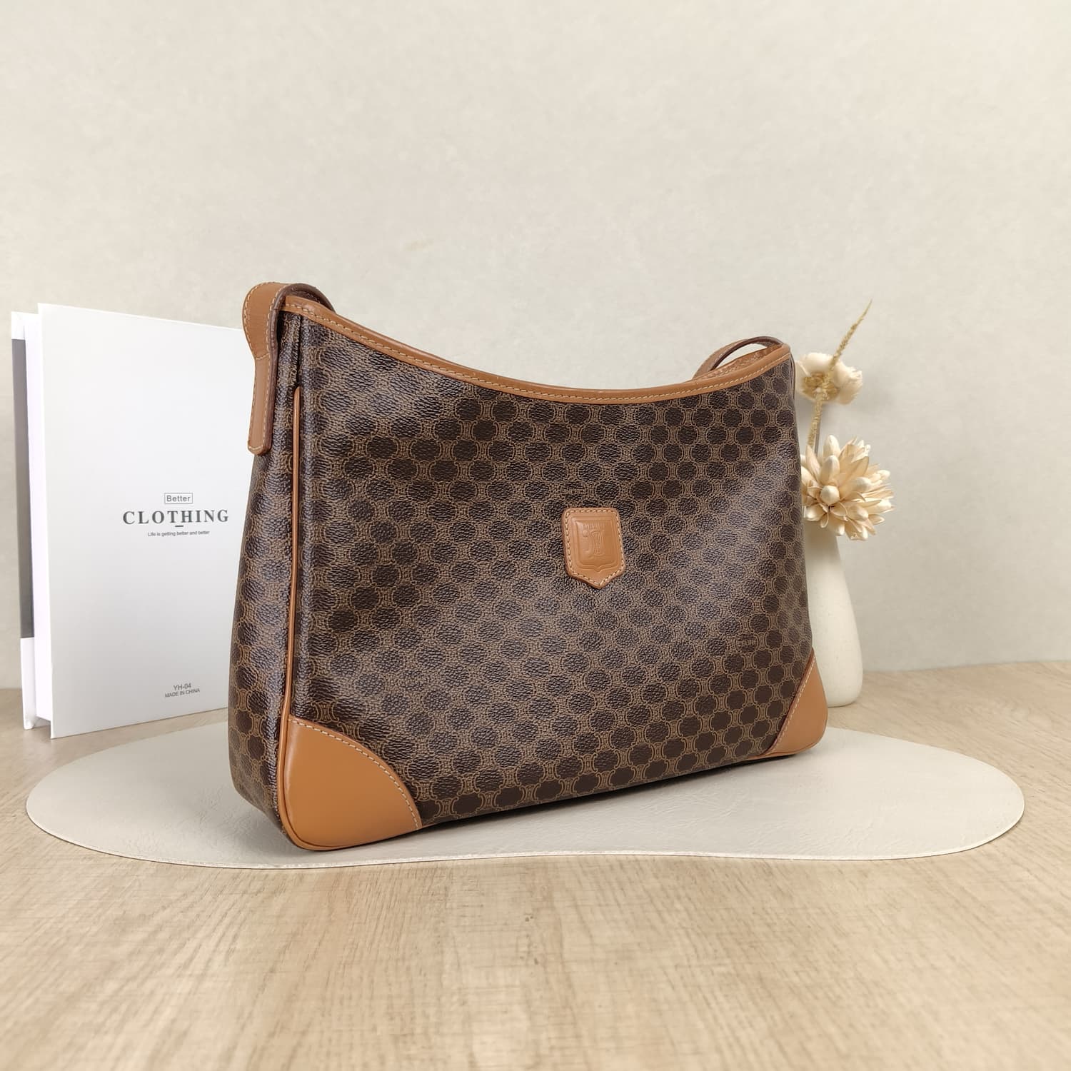 Céline Vintage Macadam Canvas — Καφέ Τσάντα Ώμου με Ταμπά Δέρμα — φωτογραφία 4