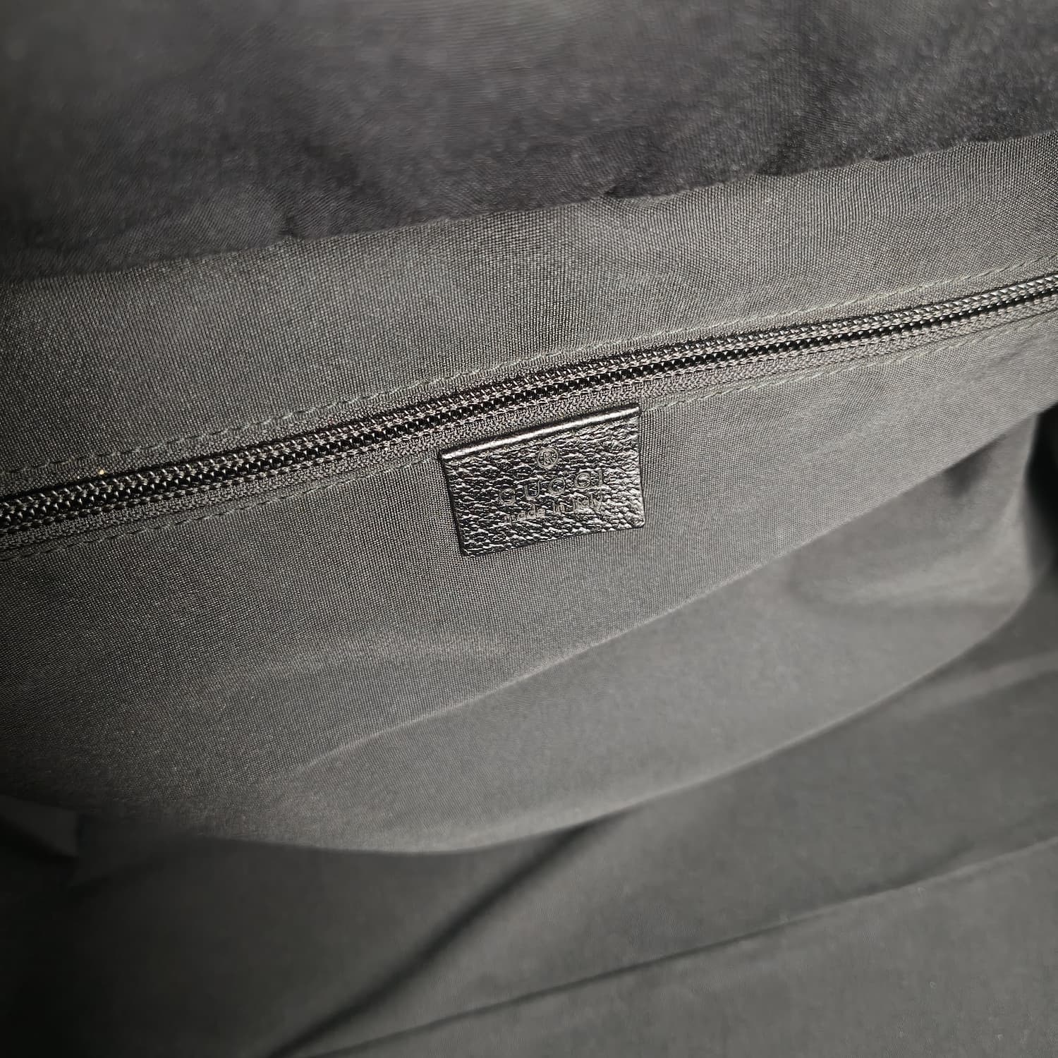 Gucci GG Canvas Boston Bag — Μπλε Σκούρο με Πράσινο-Κόκκινο Web — φωτογραφία 11